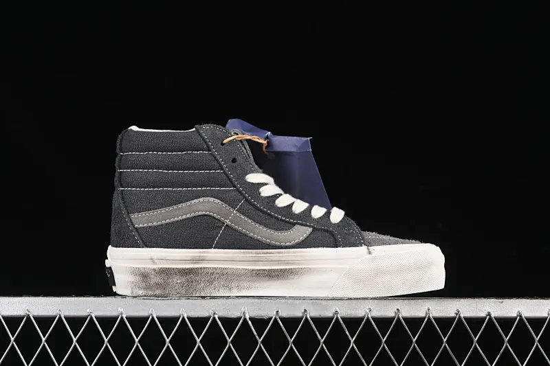 All categories Vans Vans series Vans Hi Vans high-top Notre x Vans Premium Sk8-Hi 38 Vans high-top casual sneakers VN000CR0RVN